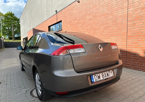 Renault Laguna cena 11900 przebieg: 350000, rok produkcji 2008 z Wrocław małe 67